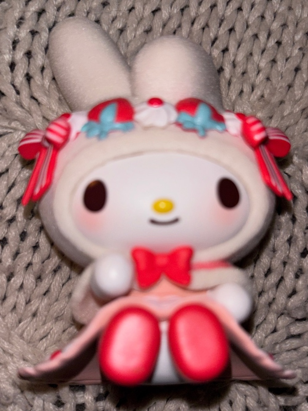 Sanrio My Melody Figure - Fuzzy texture hat